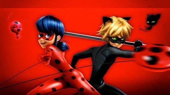  عکس دختر کفشدوزکی و گربه سیاه خفن