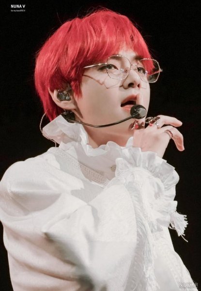  عکس یونجون با عینک