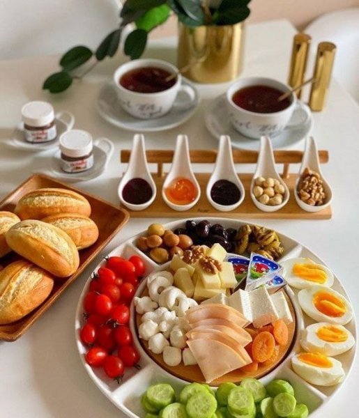  عکس صبحانه شیک برای مهمان