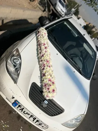 تزیین ماشین عروس ساده در خانه