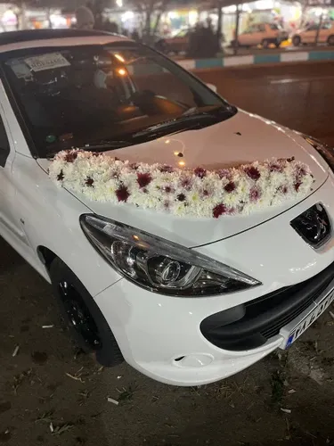 تزیین ماشین عروس ساده در خانه