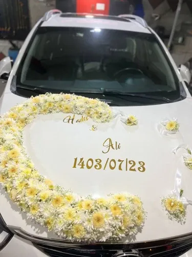 تزیین ماشین عروس ساده در خانه