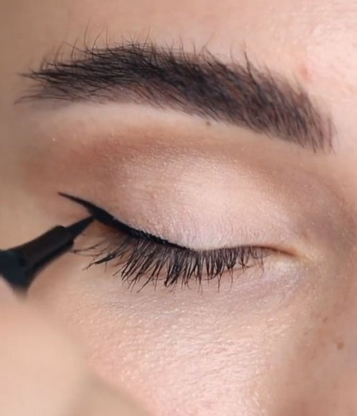 مدل خط چشم ساده و شیک