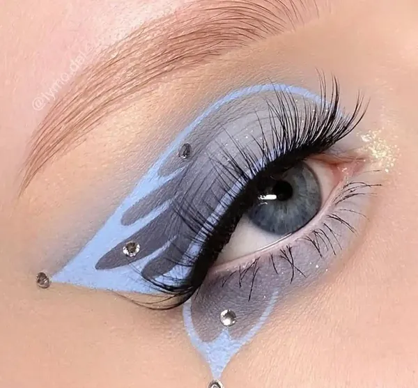  عکس مدل سایه چشم دخترانه فانتزی