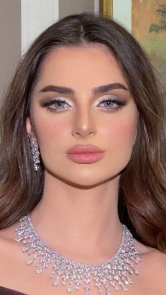 آرایش چشم خلیجی و عربی