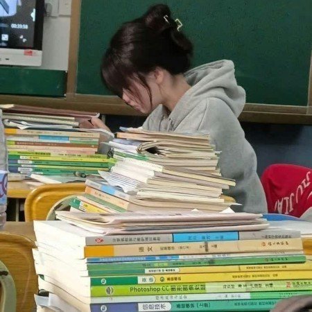  عکس پروفایل کتاب خواندن