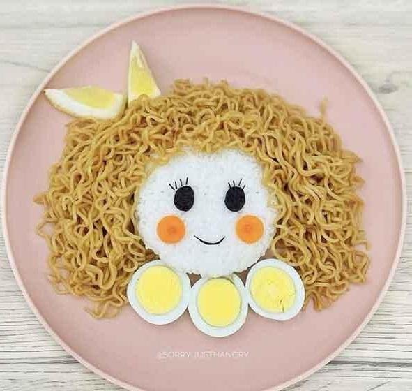 تزیین ماکارونی کودکانه