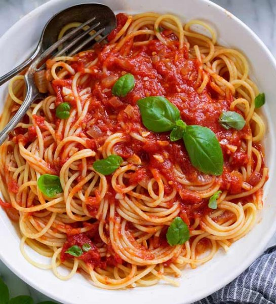  تزیین ماکارونی با سس