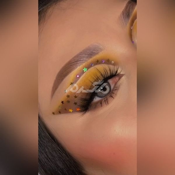 آرایش چشم عربی ساده