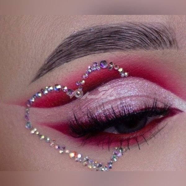 آرایش چشم عربی ساده