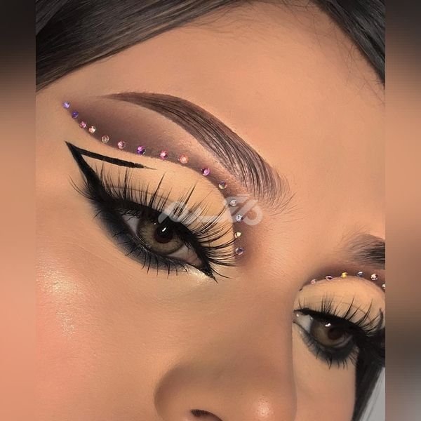 آرایش چشم عربی ساده