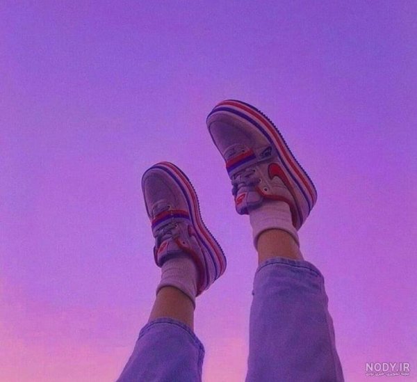  عکس پروفایل دخترانه بنفش