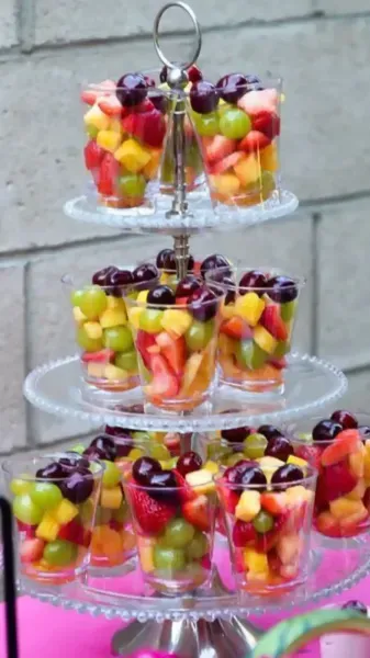  عکس میز فینگر فود تولد ساده