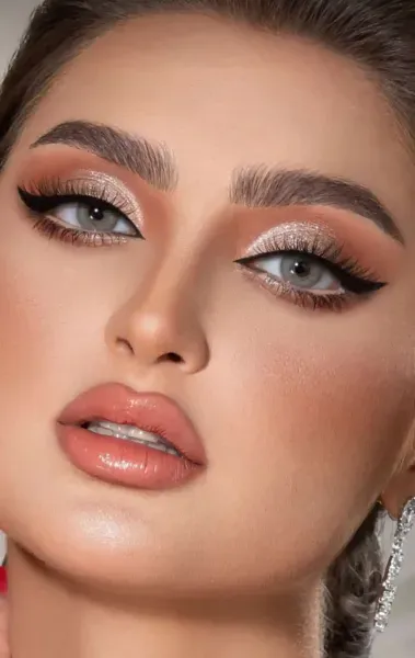  عکس زیباترین مدل آرایش صورت لایت