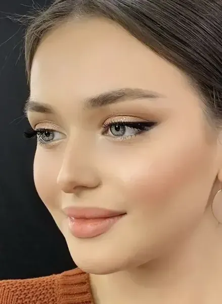  عکس زیباترین مدل آرایش صورت لایت