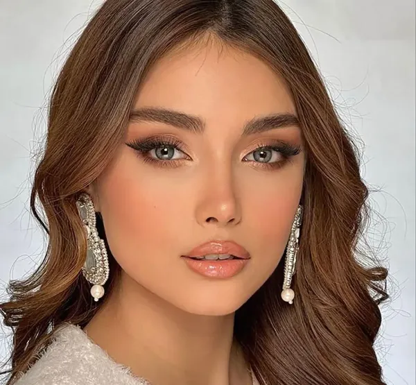  آرایش لایت اروپایی دخترانه جدید