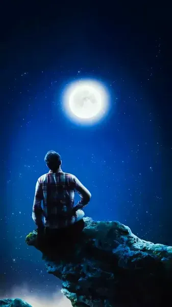 عکس پسرانه با نور کم