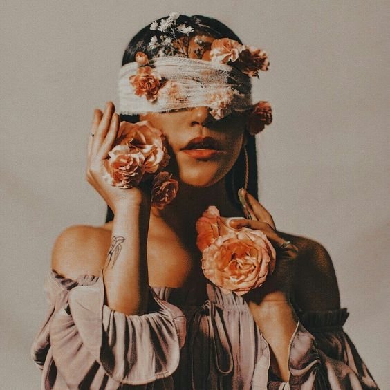  عکس دخترانه هنری مفهومی