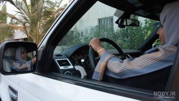  عکس دختر زیبا در حال رانندگی