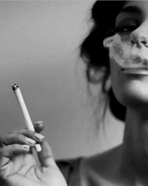  عکس پروفایل خاص دخترونه با سیگار