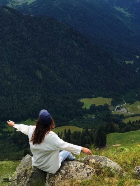  عکس دخترانه بدون چهره هنری