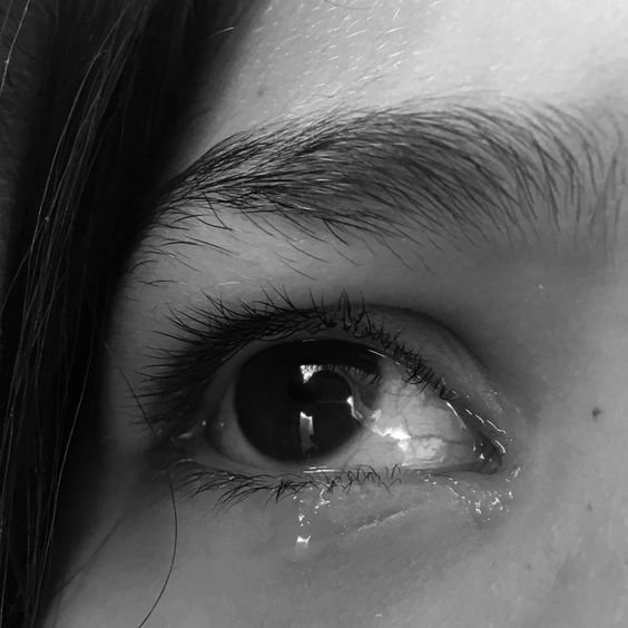  عکس گریه برای پروفایل