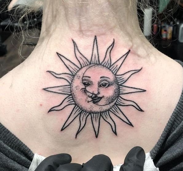  عکس طرح تاتو بدن مدل پر