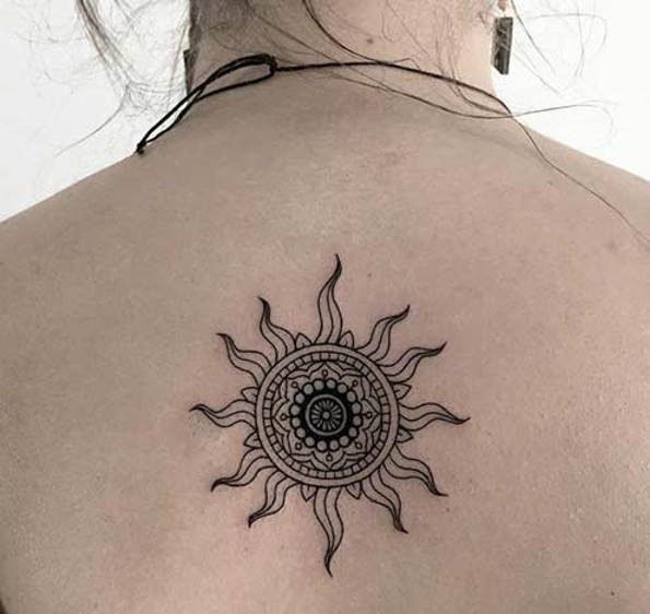  عکس طرح تاتو بدن مدل پر