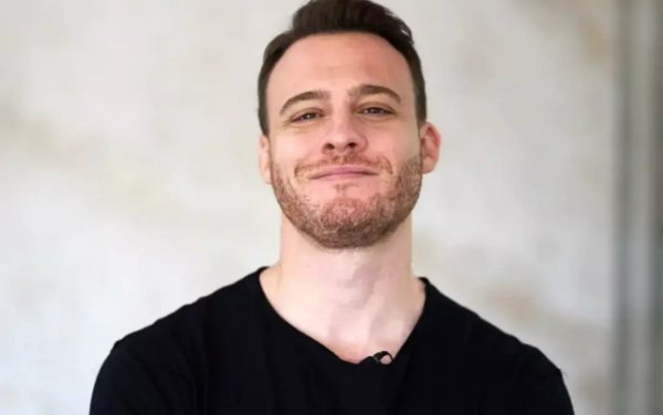  عکس پسر خوشتیپ خوشگل لاکچری ترکی