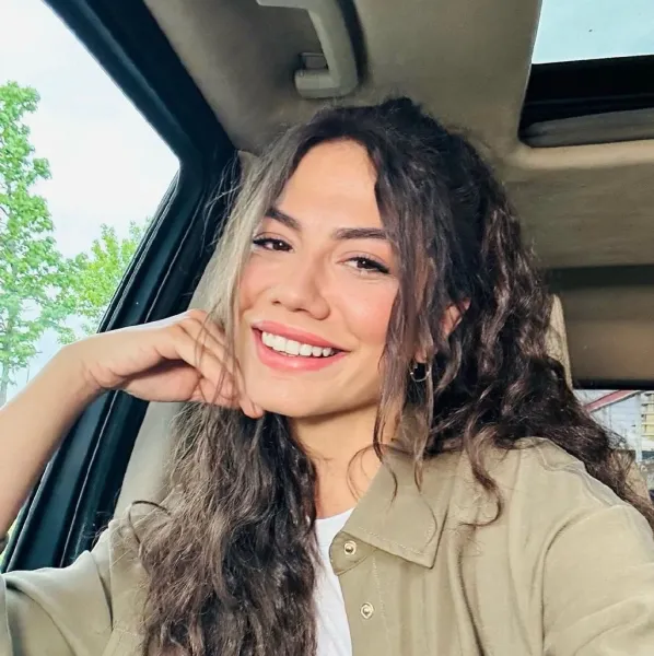  عکس بازیگران زن ترکیه برای پروفایل