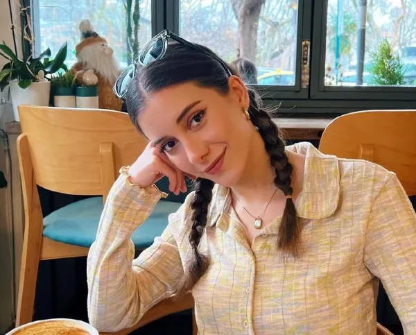  عکس بازیگران زن ترکیه برای پروفایل