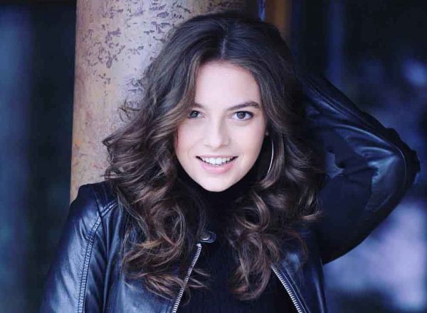  عکس بازیگران زن ترکیه برای پروفایل