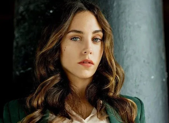  عکس خوش اندام ترین بازیگر زن ترکیه