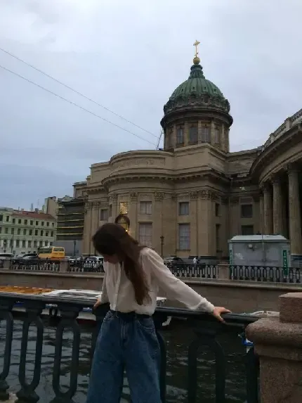  دانلود تصویر زمینه دخترانه خاص برای اینستا