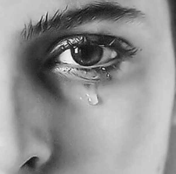  عکس نقاشی چشم اشکی دختر برای پروفایل