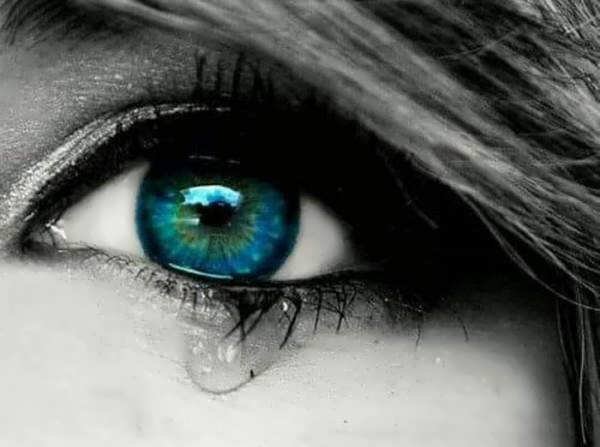  عکس نقاشی چشم اشکی دختر برای پروفایل