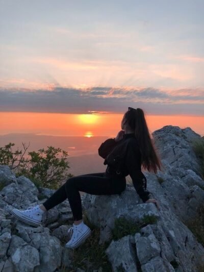  عکس دخترونه جذاب و لاکچری جدید