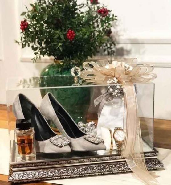  تزیین وسایل عروس با طلق