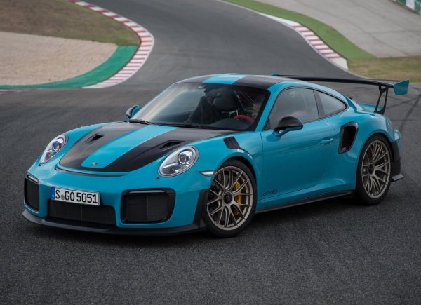  عکس ماشین های مسابقه‌ای