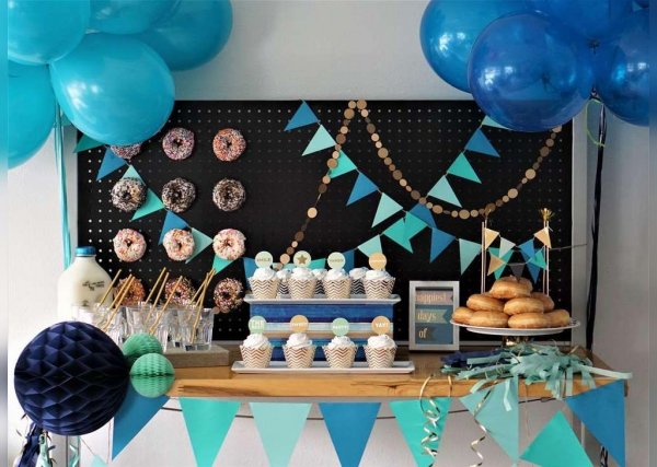  عکس تزیین میز تولد لاکچری