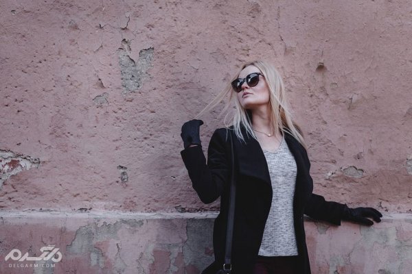  عکس دختر جذاب با عینک دودی