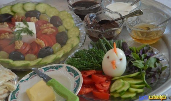  عکس استوری صبحانه خوردن در طبیعت خفن