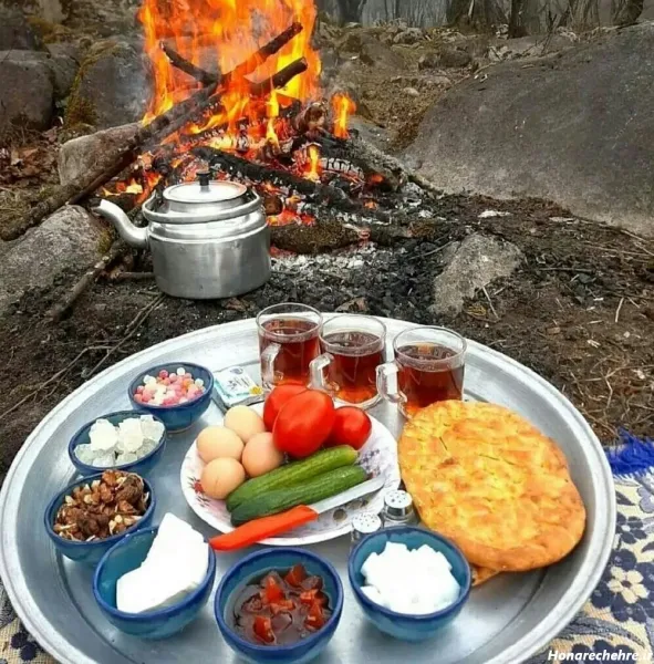 استوری صبحانه در طبیعت