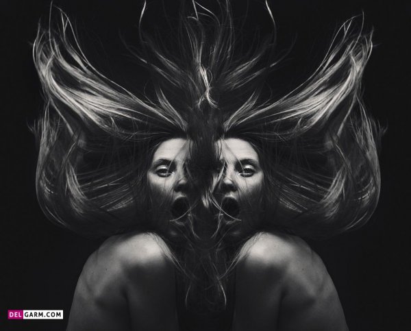  پس زمینه ترسناک