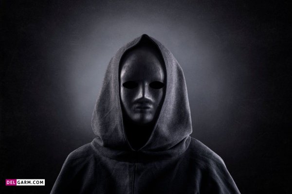  پس زمینه ترسناک