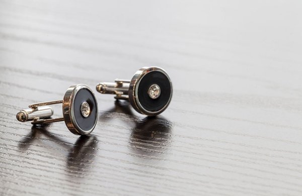  عکس مدل دکمه سردست برای استایل اسپرت