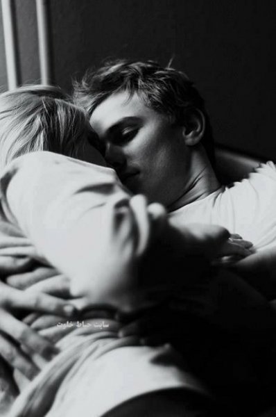  عکس بوسه های عاشقانه خاص و جدید