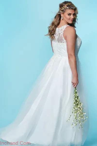  عکس لباس عروس برای افراد شکم دار