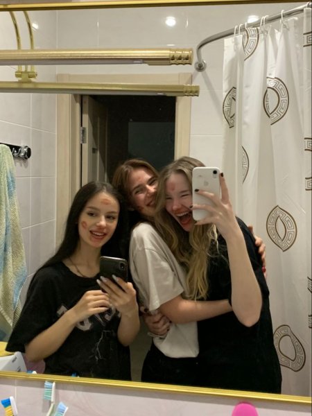 عکس پروفایل رفیق خوب