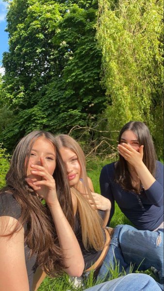 عکس پروفایل رفیق خوب